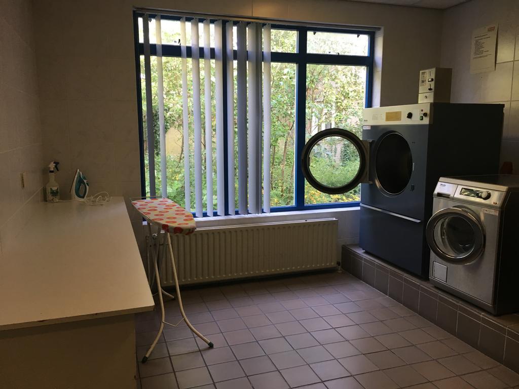 Appartement Ut & Thus, Resort Amelander Kaap Hollum  Esterno foto